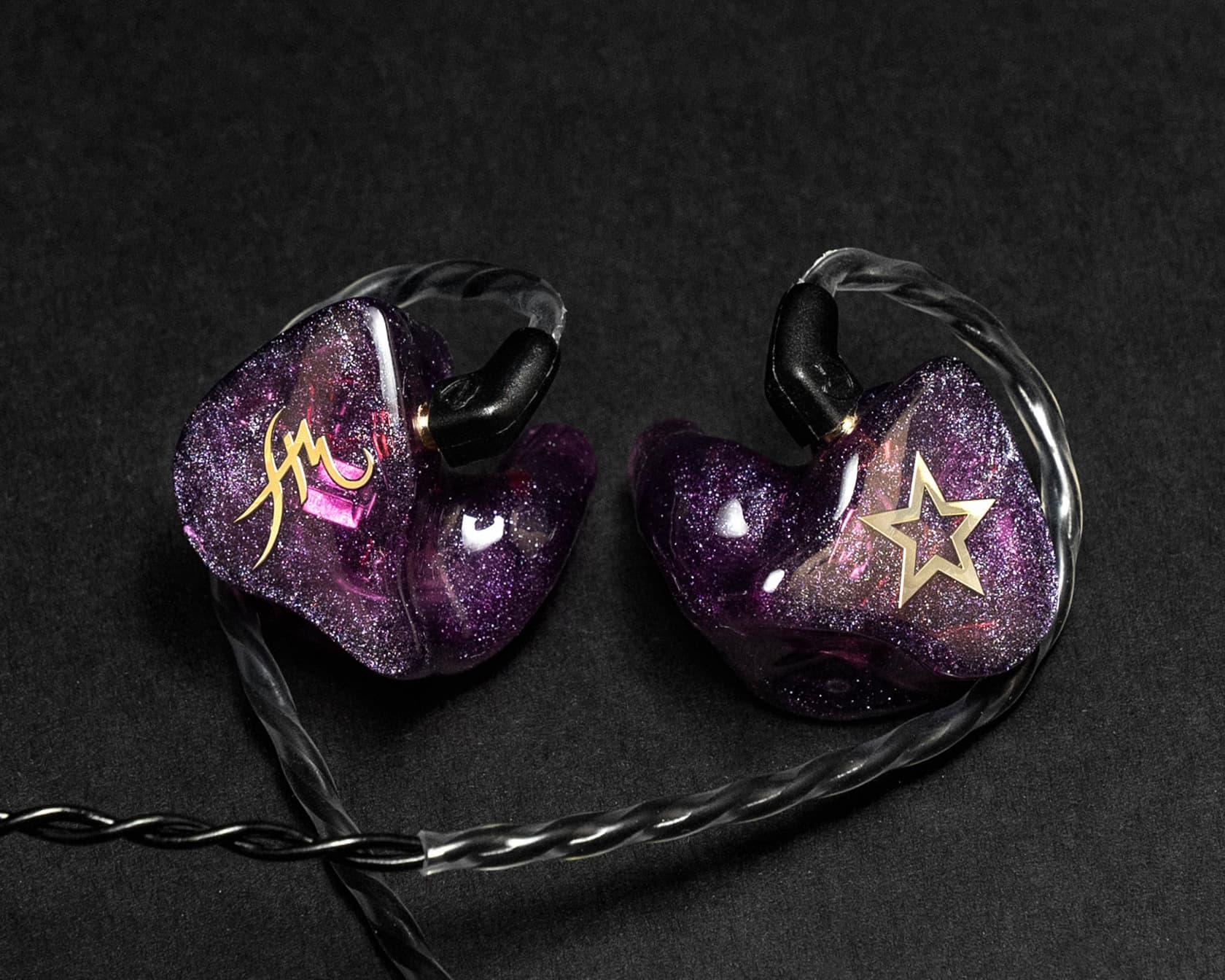 Кастомные наушники Devite Audio D10 — легкое и детальное звучание