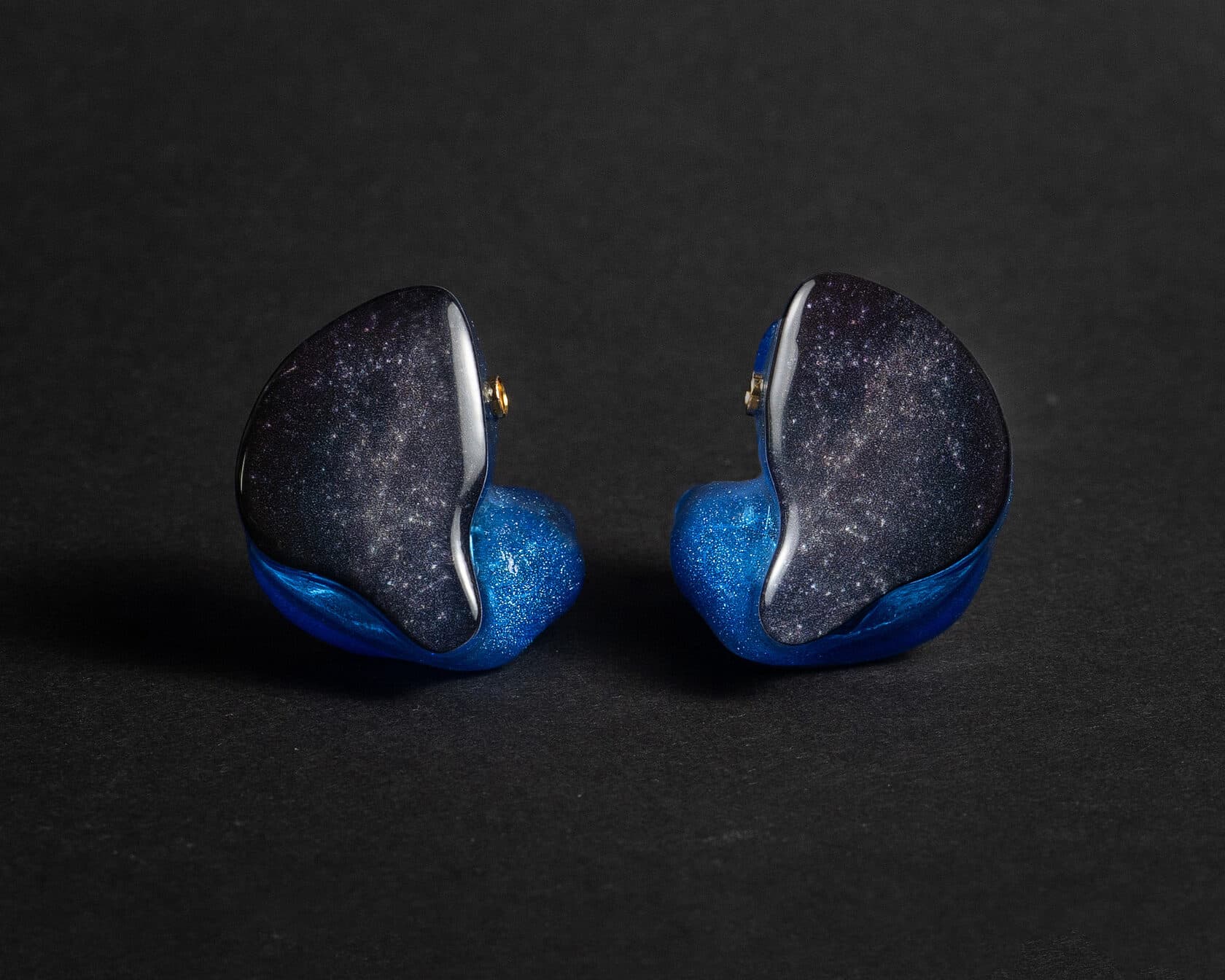Кастомные наушники Devite Audio D6 — сочетание детализации и музыкальности